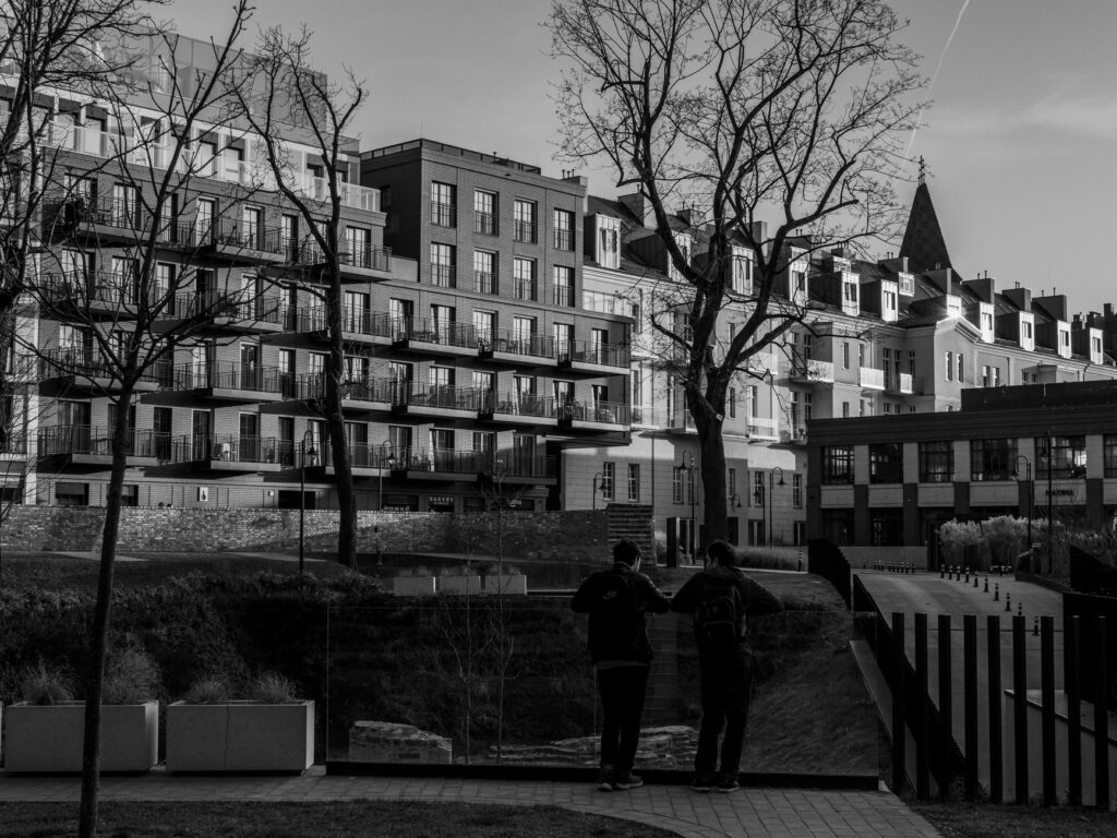 Maciej Miłobędzki i JEMS Architekci – jak tworzyć powściągliwą architekturę tła