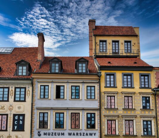 Ekologiczne budynki w Warszawie – 7 przykładów zrównoważonej architektury w stolicy Ekologiczne budynki w Warszawie – 7 przykładów zrównoważonej architektury w stolicy